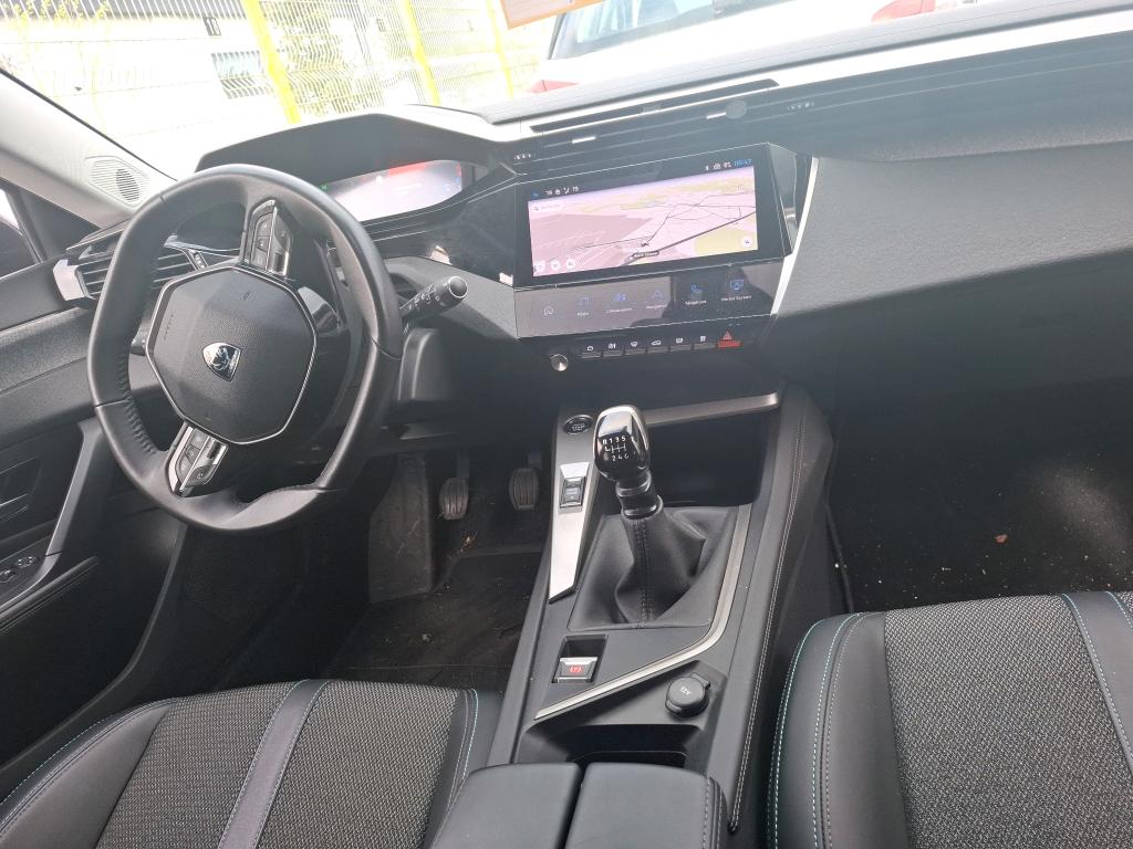 Peugeot 308 III 
