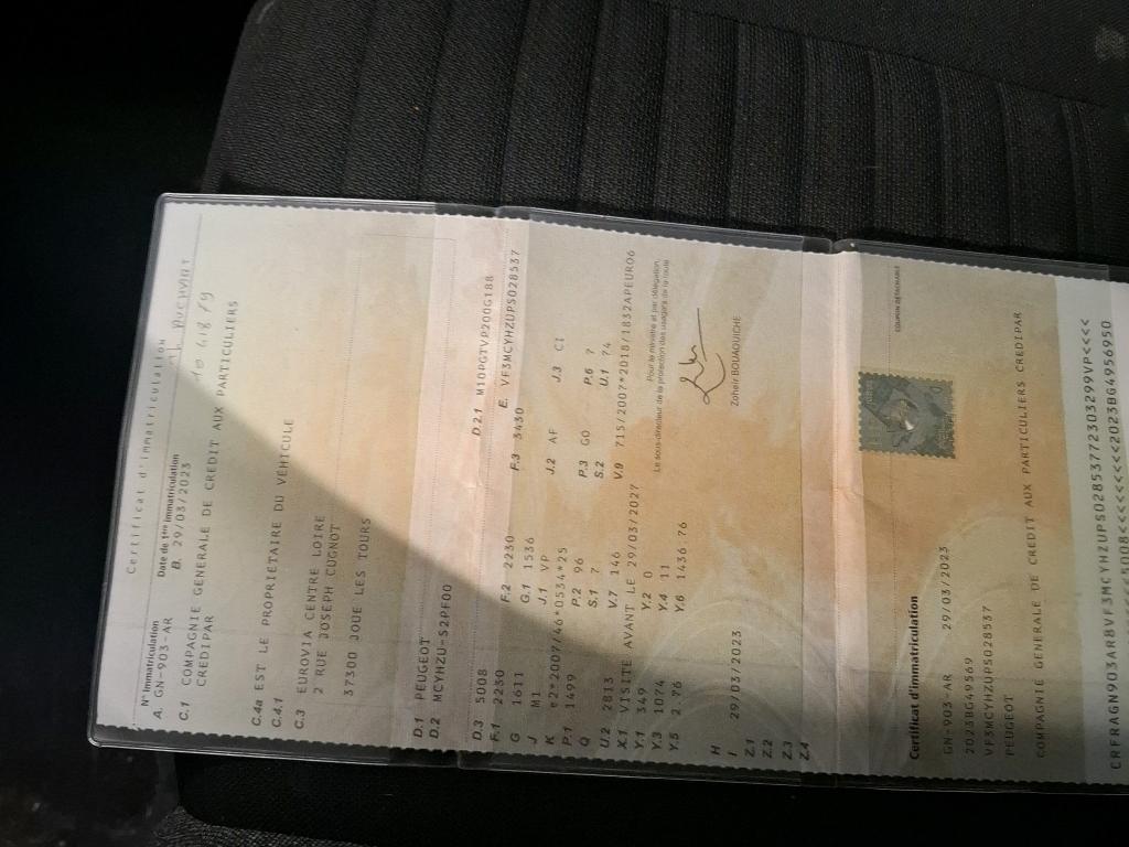 Peugeot 5008 BlueHDi 130ch S&S EAT8 Active Pack 2023