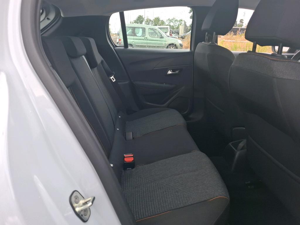 Peugeot 208 Hybrid 110 ch e-DCS6 Style 2025