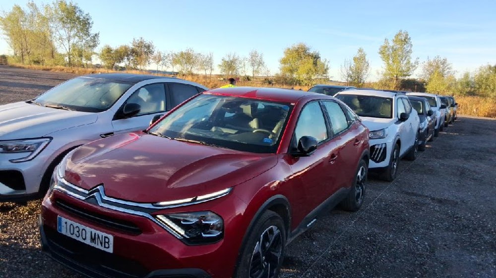 Foto Citroën C4 X 4