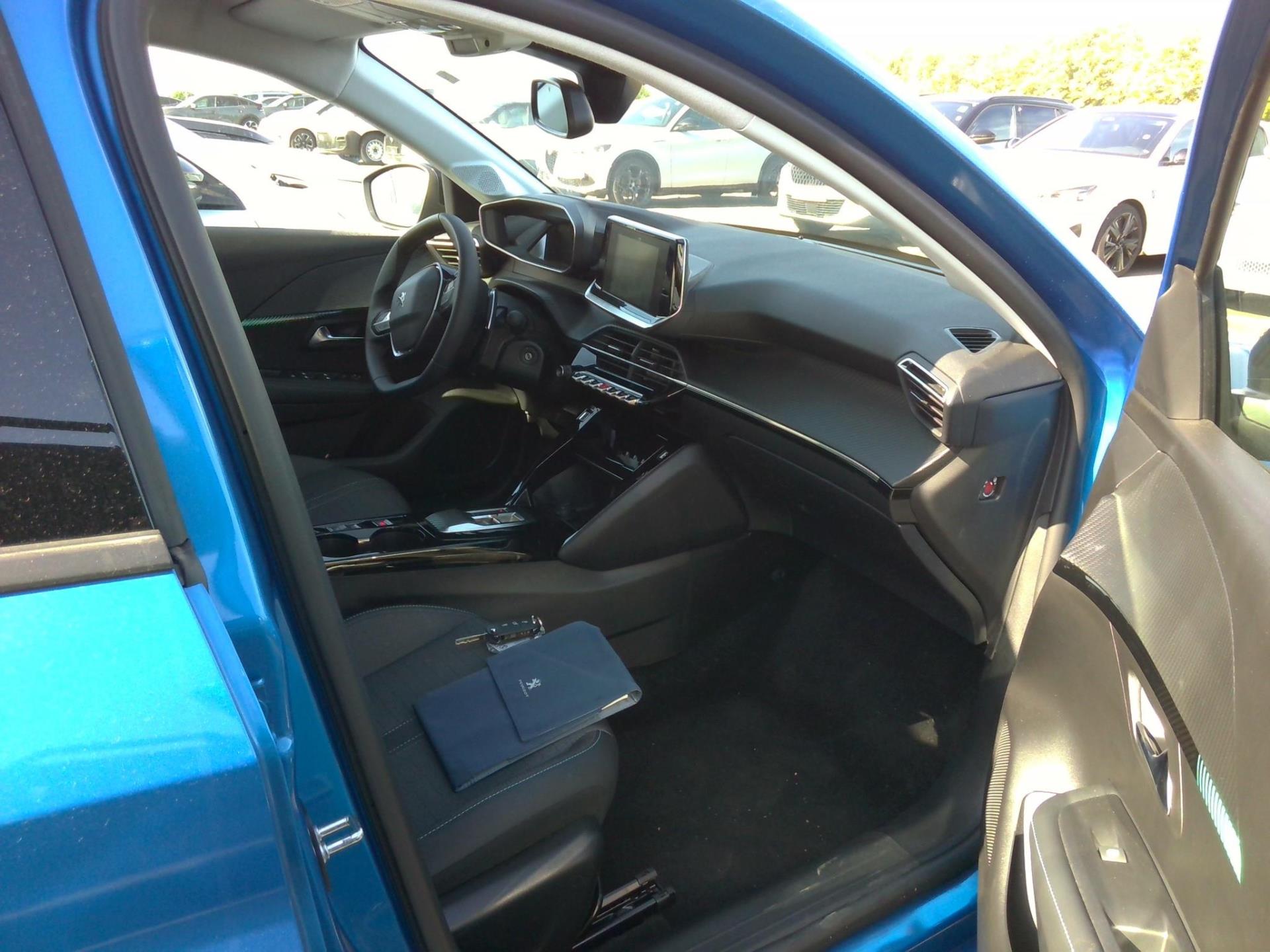 Peugeot 208 PureTech 100 S&S EAT8 Allure Pack 2023