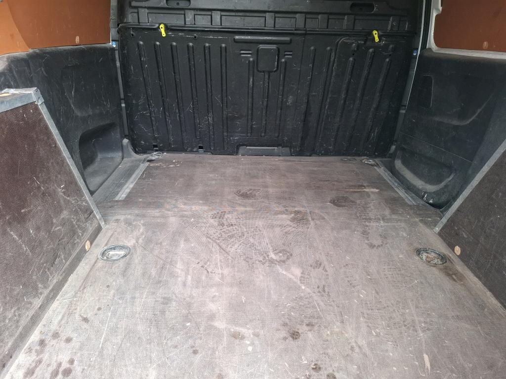 Peugeot PARTNER FOURGON STANDARD 650 KG BLUEHDI 100 S&S BVM5 PREMIUM 2021
