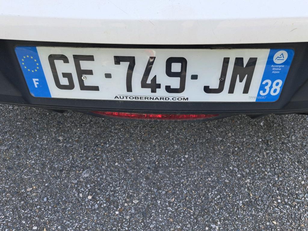 Peugeot 208 BLUEHDI 100 S&S BVM6 PREMIUM 2022