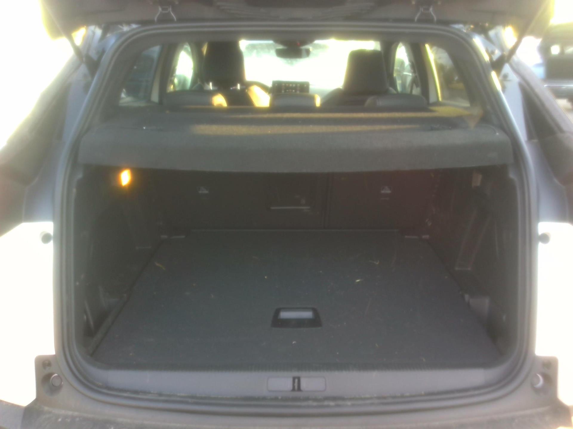 Peugeot 3008 BlueHDi 130ch S&S EAT8 GT 2024