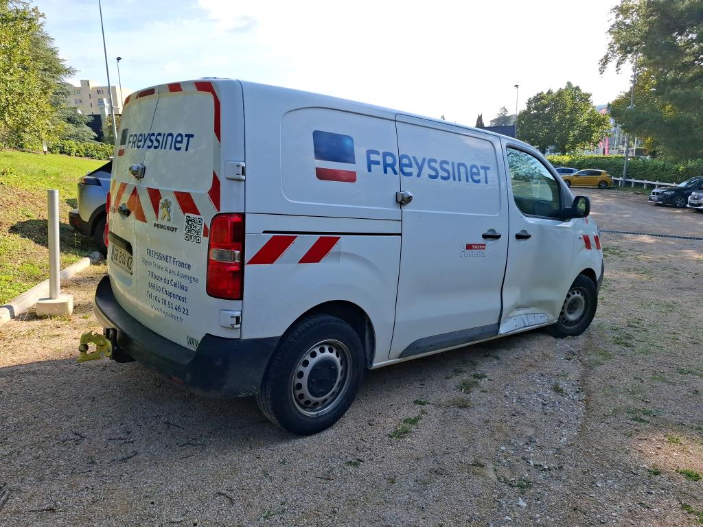 Peugeot EXPERT FGN TOLE STANDARD 2.0 BLUEHDI 120 S&S BVM6 ASPHALT 2021