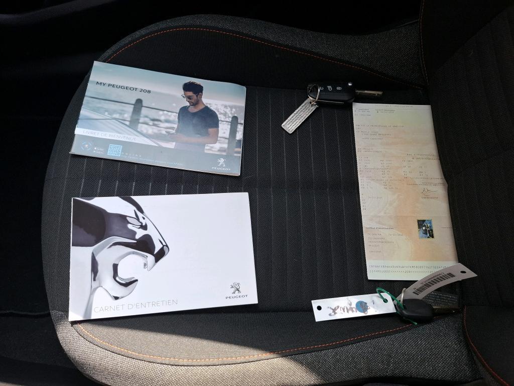 Peugeot 208 BlueHDi 100 S&S BVM6 Active 2021