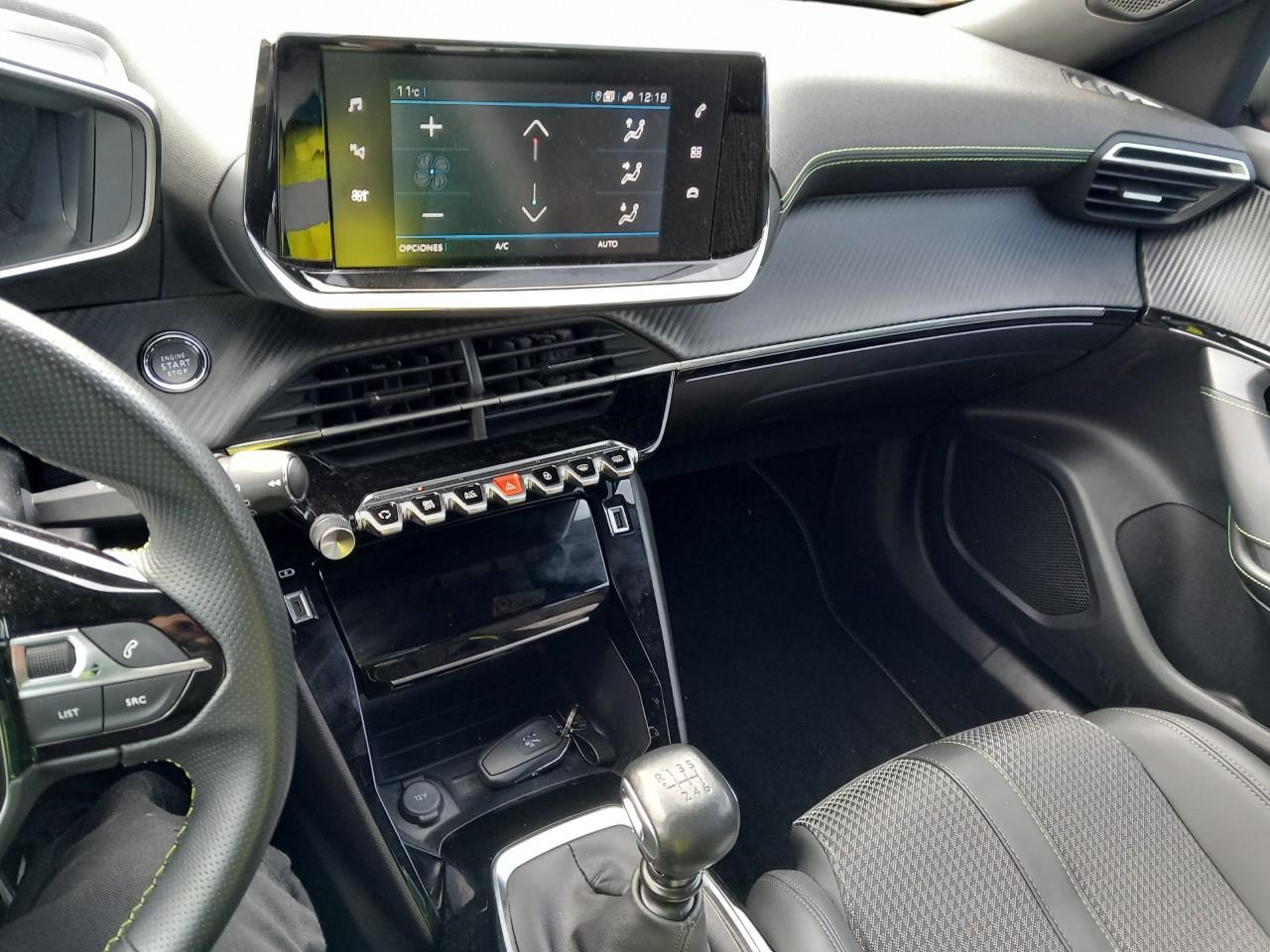 Foto Peugeot 2008 7