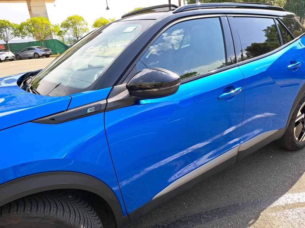 Peugeot 2008 Electrique 54 kWh 156 ch GT 2023