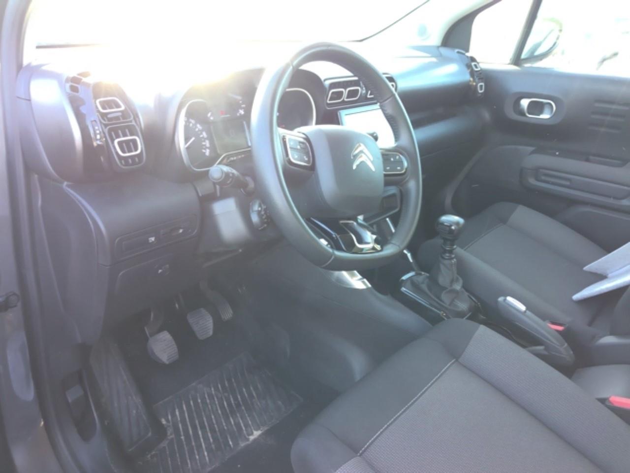 Foto Mercedes Benz C3 Aircross 3