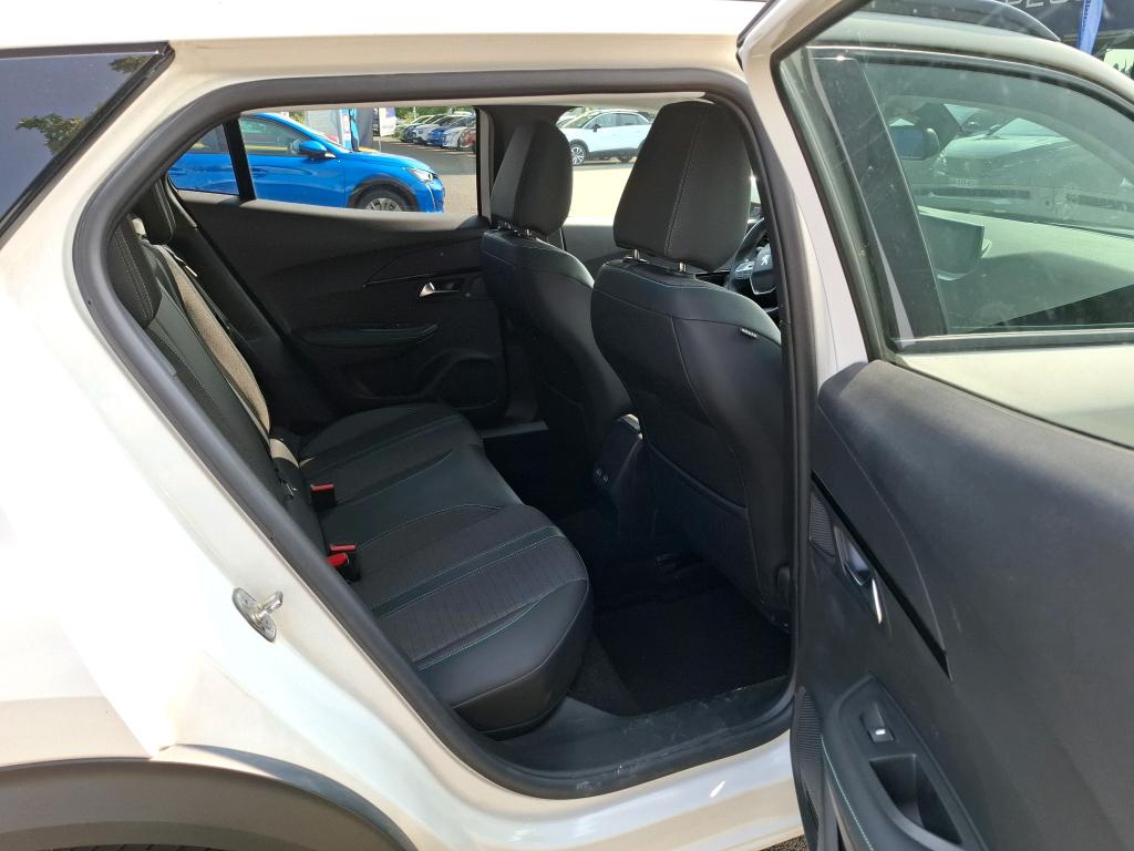 Peugeot 2008 PureTech 130 S&S EAT8 Allure Pack 2021