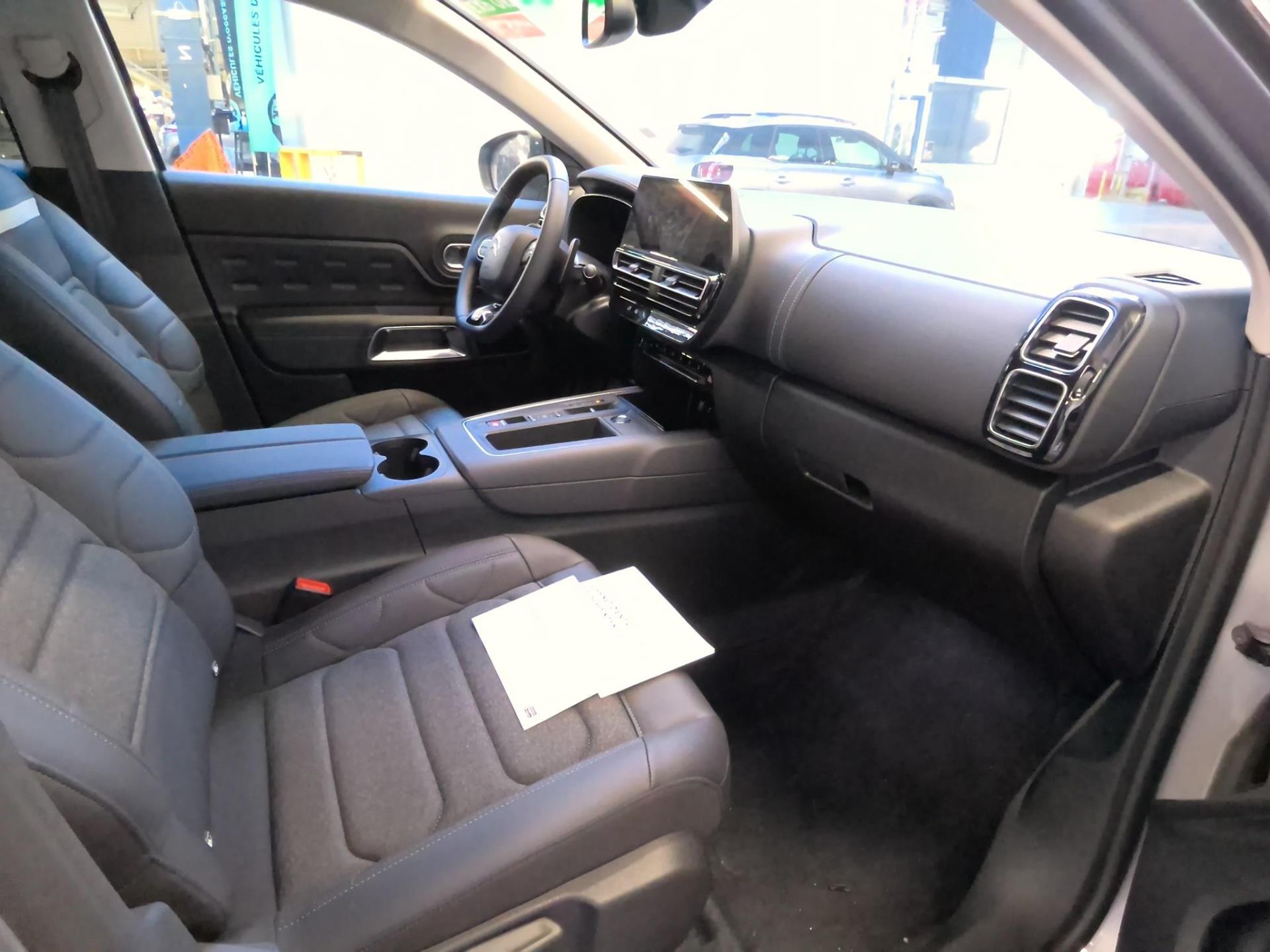 Citroen C5 Aircross Hybride 136 e-DCS6 Plus 2024