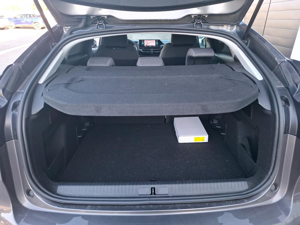 Citroen C4 PureTech 130 S&S EAT8 Shine 2023