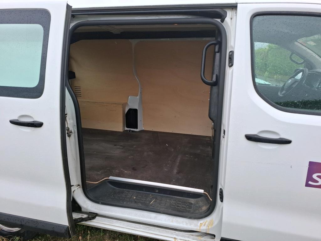 Citroen JUMPY FGN M BLUEHDI 120 S&S BVM6 DRIVER 340 NM 2020