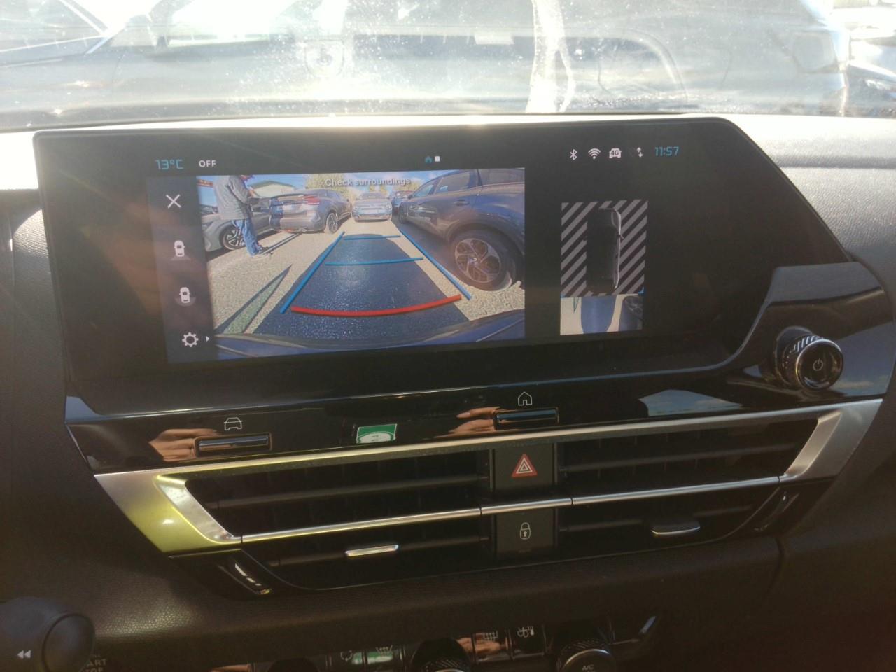 Foto Citroën C4 X 7