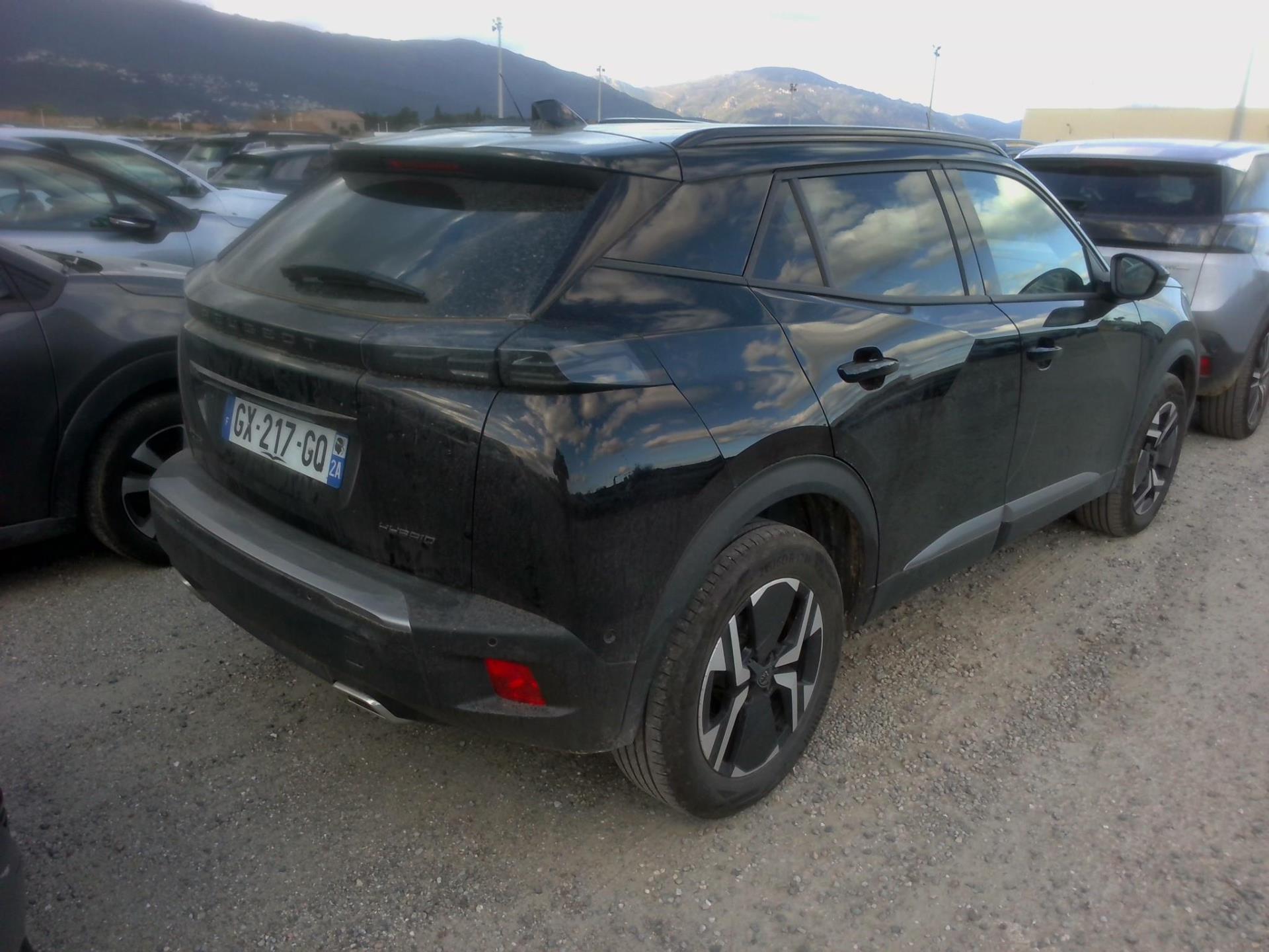 Peugeot 2008 Hybrid 136 e-DCS6 Allure 2024