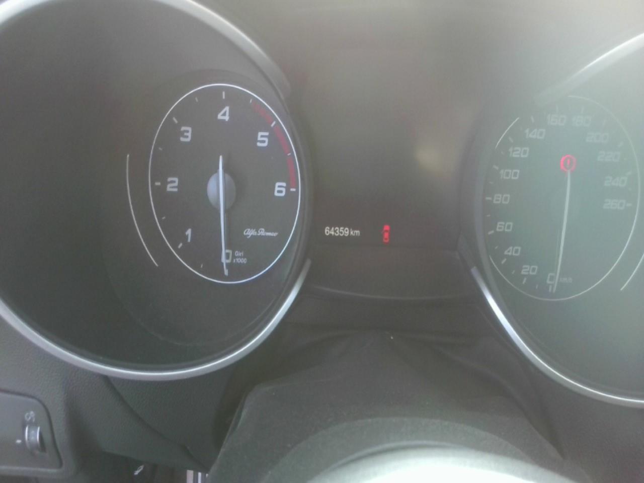 Foto Alfa Romeo Stelvio 4