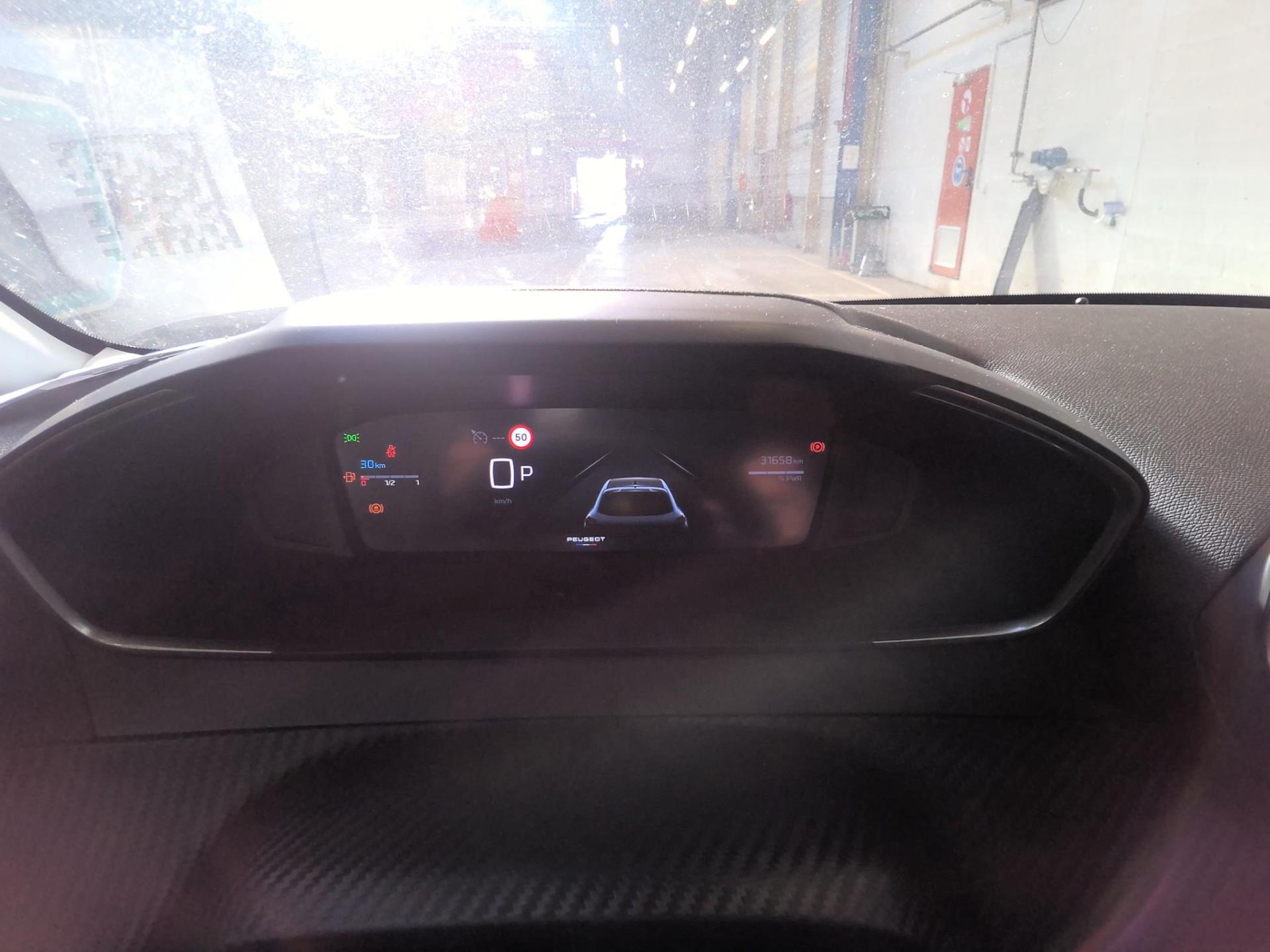 Peugeot 208 Hybrid 110 ch e-DCS6 Allure 2025