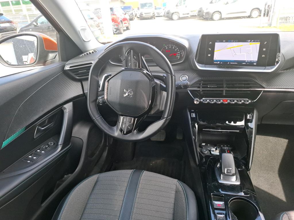 Peugeot 2008 BlueHDi 130 S&S EAT8 Allure 2021