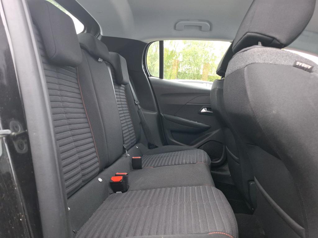Peugeot 208 PureTech 100 S&S EAT8 Active Pack 2023