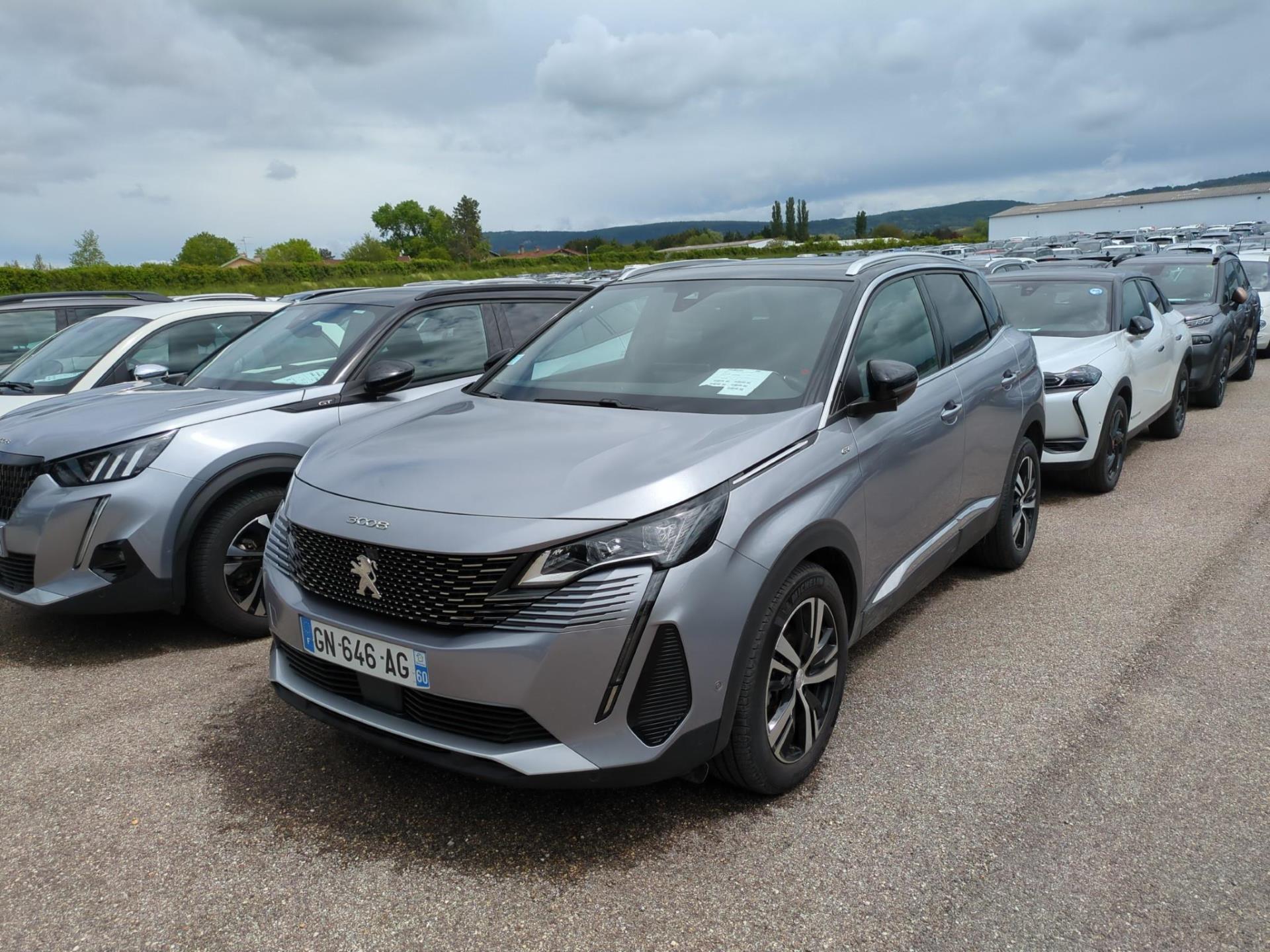 NV 3008 SUV