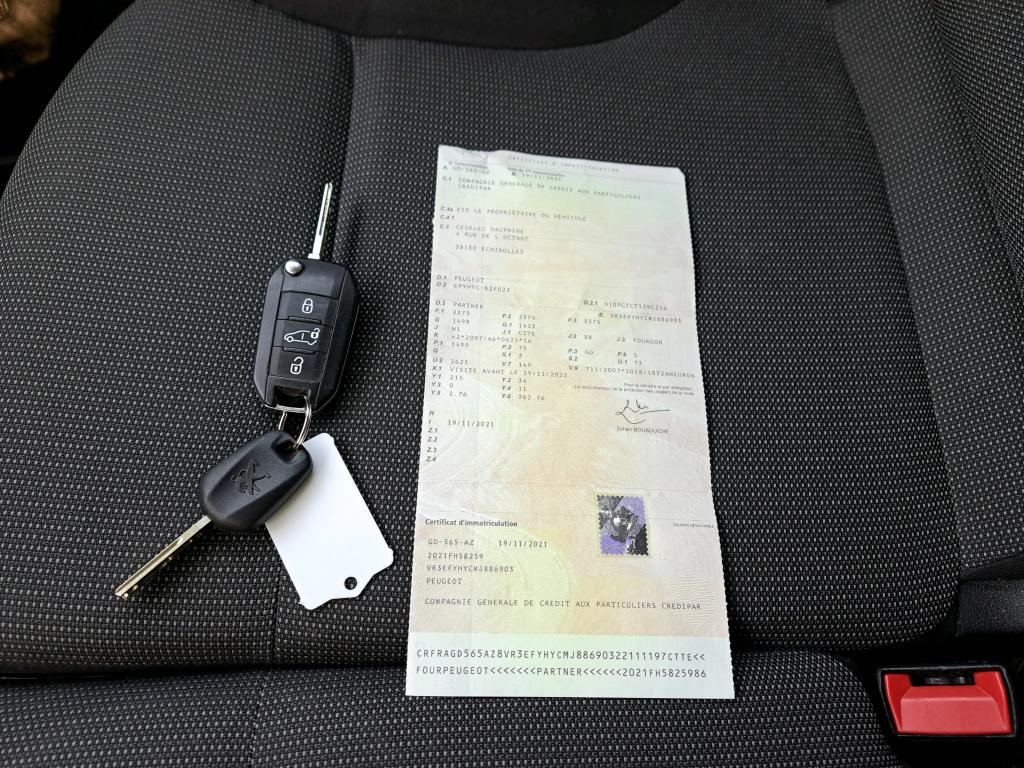 Peugeot PARTNER FOURGON LONG 950 KG BLUEHDI 100 S&S BVM5 ASPHALT 2021