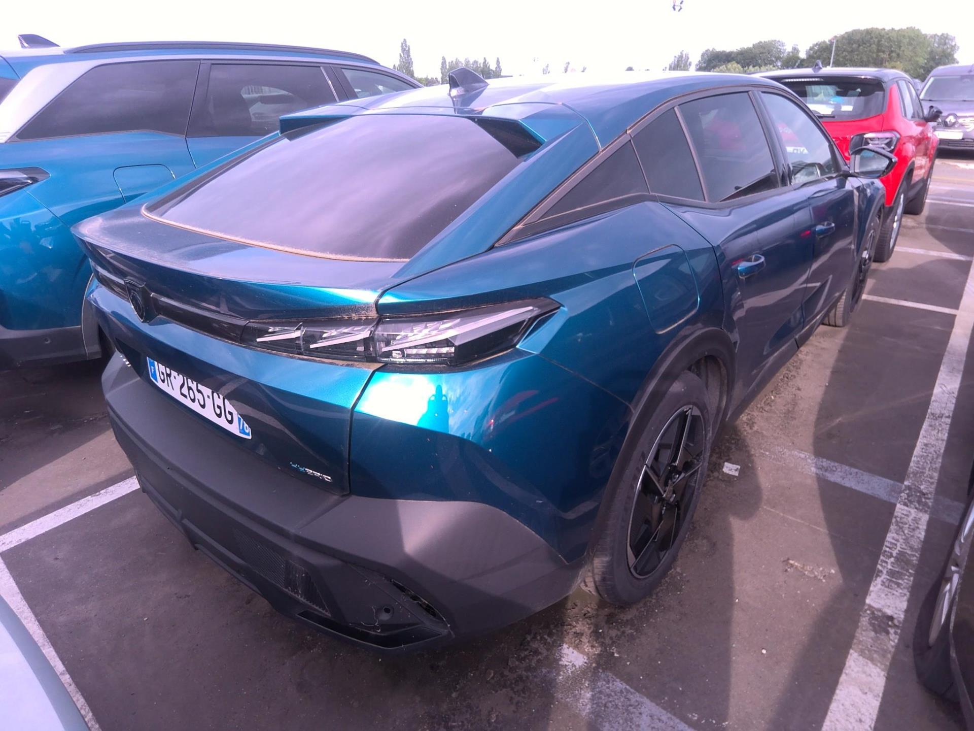 Peugeot 408 PHEV 225 e-EAT8 GT 2023
