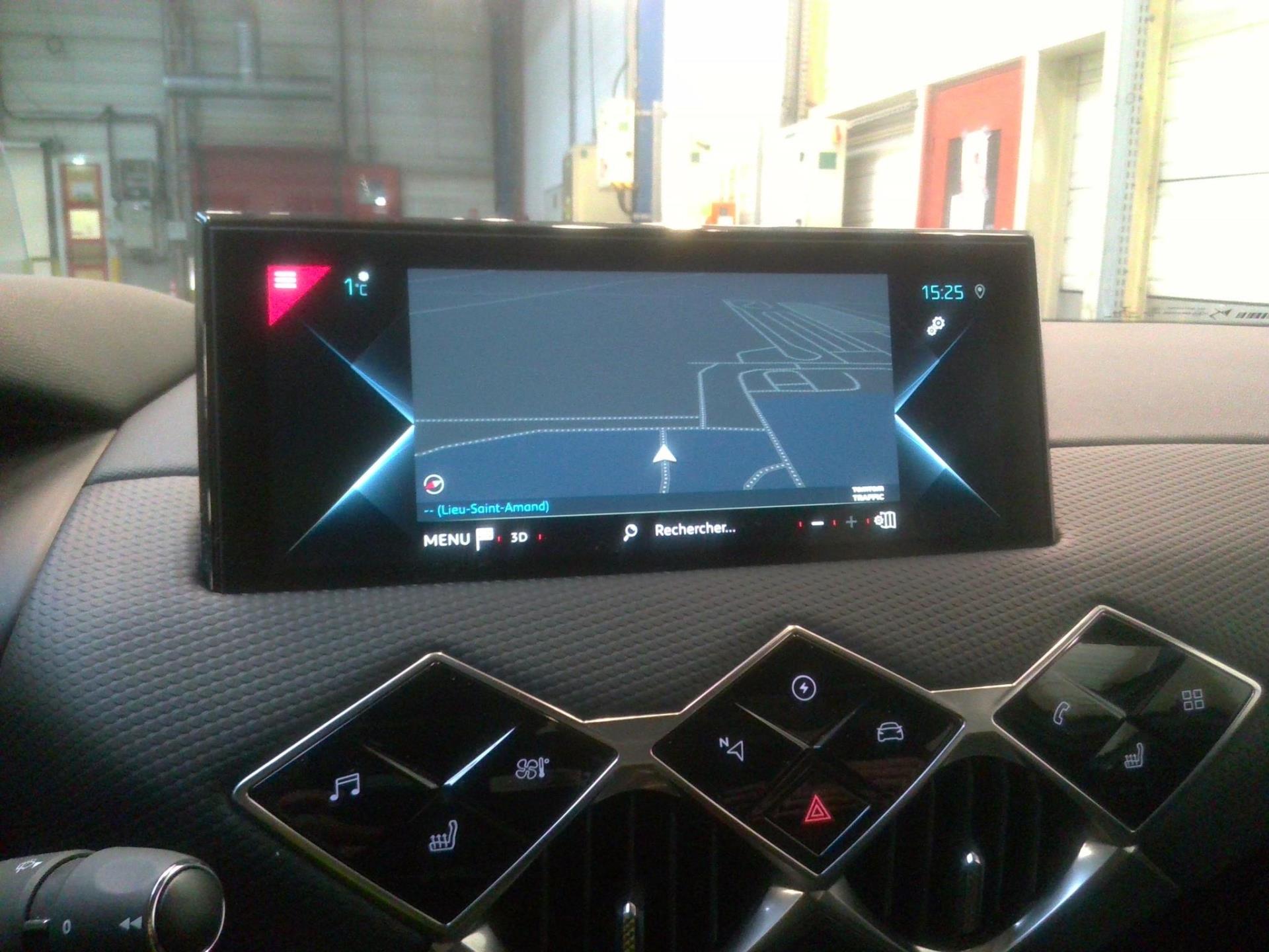 DS DS3 Crossback E-Tense Toits de Paris 2022