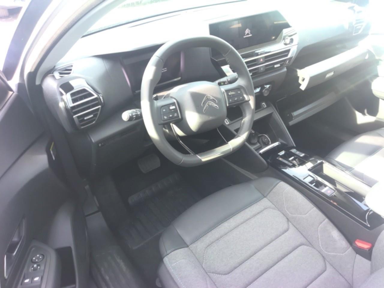 Foto Citroën C4 X 5