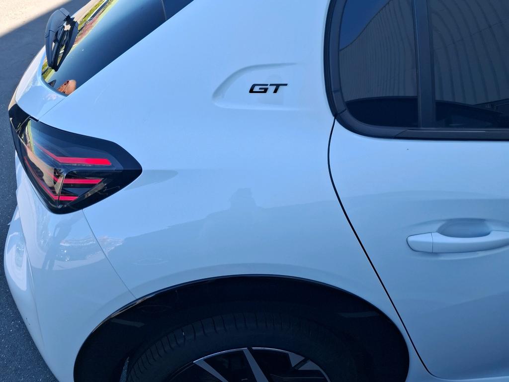 Peugeot 208 Hybrid 136 e-DCS6 GT 2025