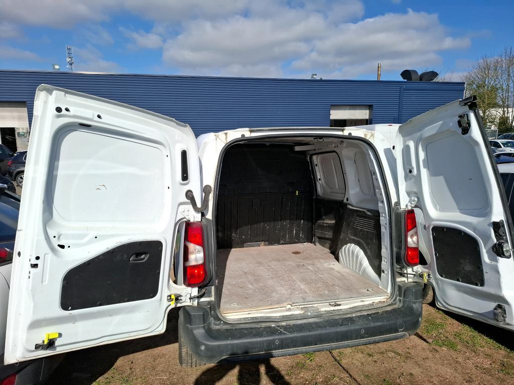 Peugeot PARTNER FOURGON STANDARD 650 KG BLUEHDI 100 S&S BVM5 PREMIUM 2019