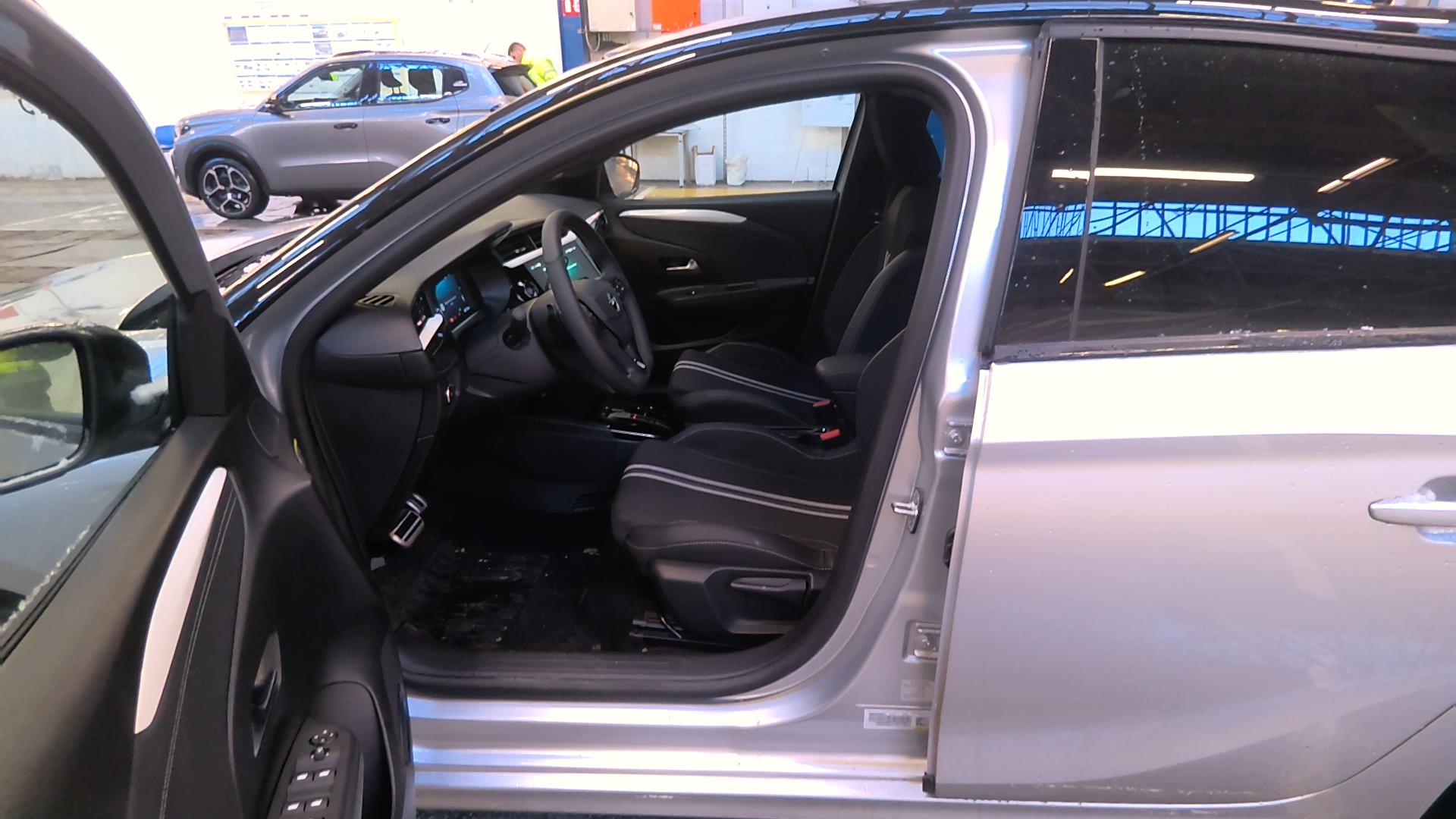 Opel Corsa 1.2 Turbo Hybrid 136 ch e-DCT6 GS 2025