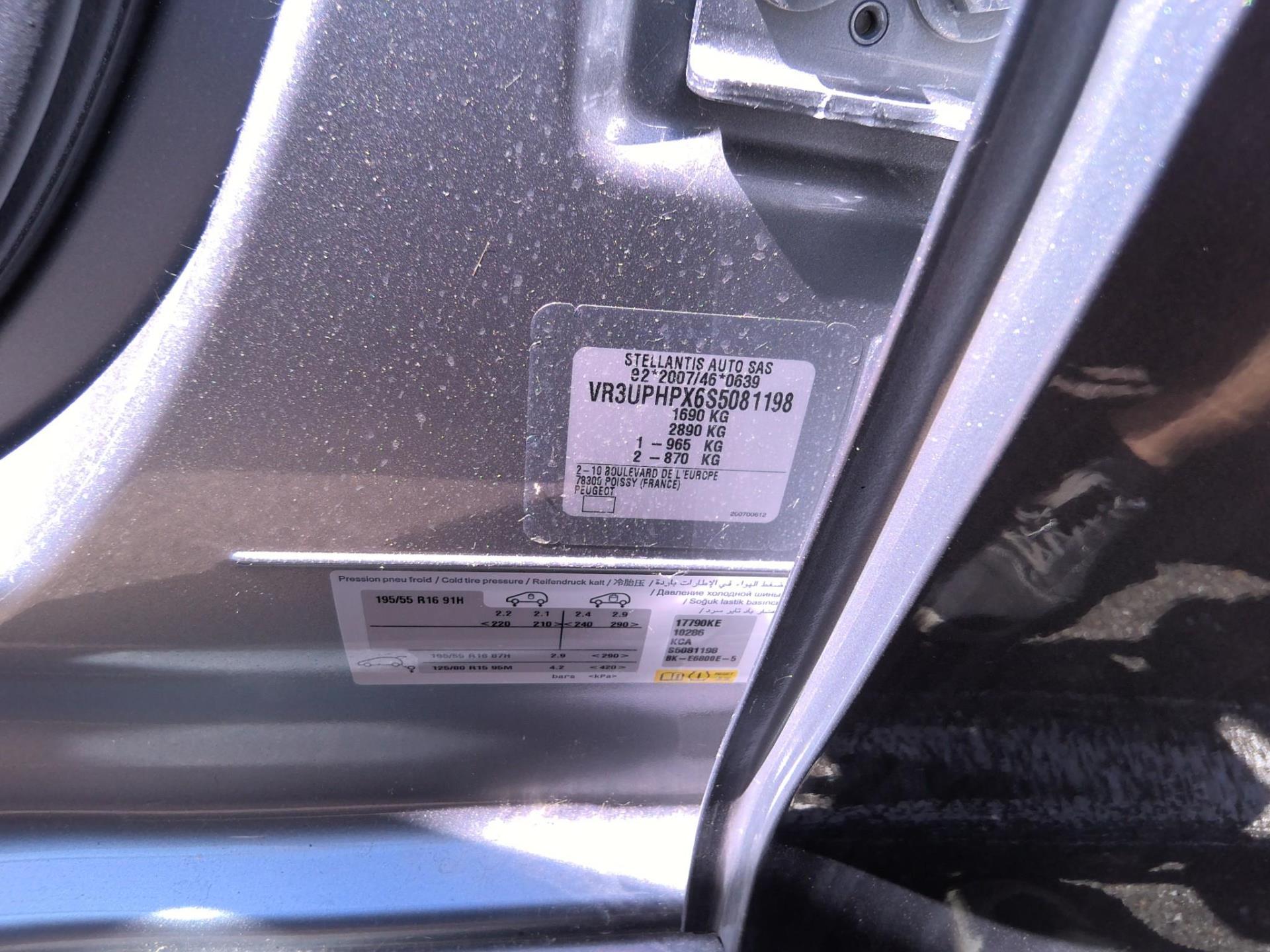 Peugeot 208 Hybrid 110 ch e-DCS6 Style 2025