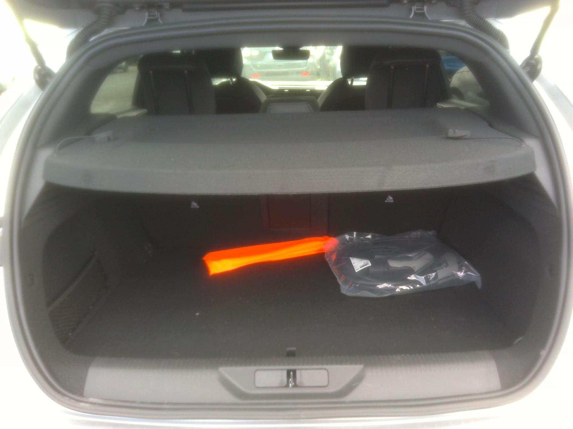 Peugeot 308 PHEV 225 e-EAT8 GT 2024