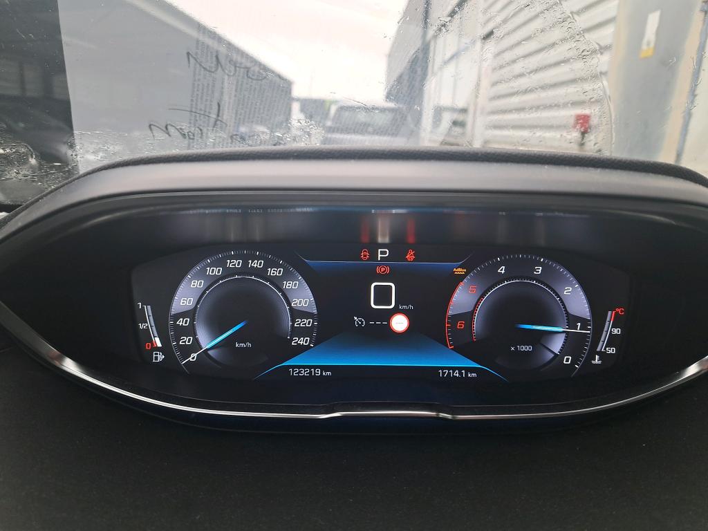 Peugeot 3008 BlueHDi 130ch S&S EAT8 Crossway 2019