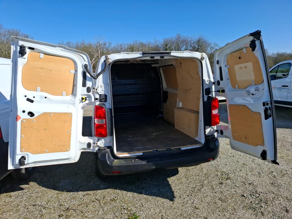 Peugeot EXPERT FGN TOLE STANDARD 1.5 BLUEHDI 120 S&S BVM6 ASPHALT 2019