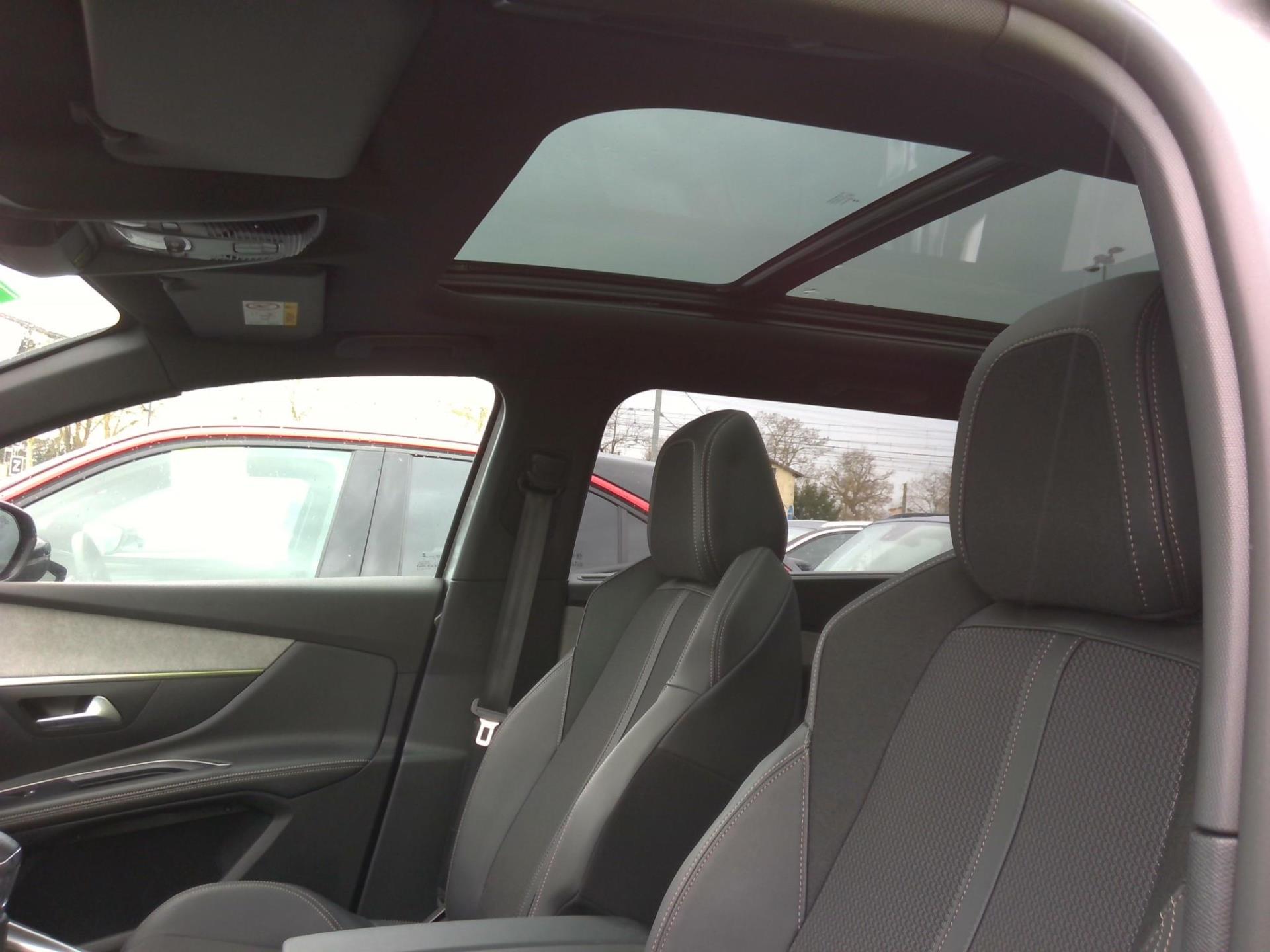 Peugeot 5008 PureTech 130ch S&S BVM6 GT 2023