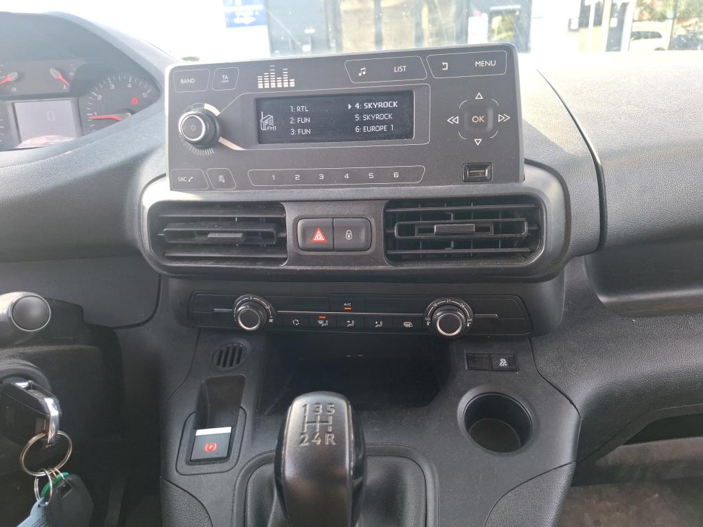 Peugeot PARTNER FOURGON STANDARD 650 KG BLUEHDI 75 BVM5 PREMIUM 2020