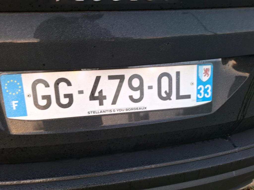 Peugeot 3008 BlueHDi 130ch S&S EAT8 Active Pack 2022