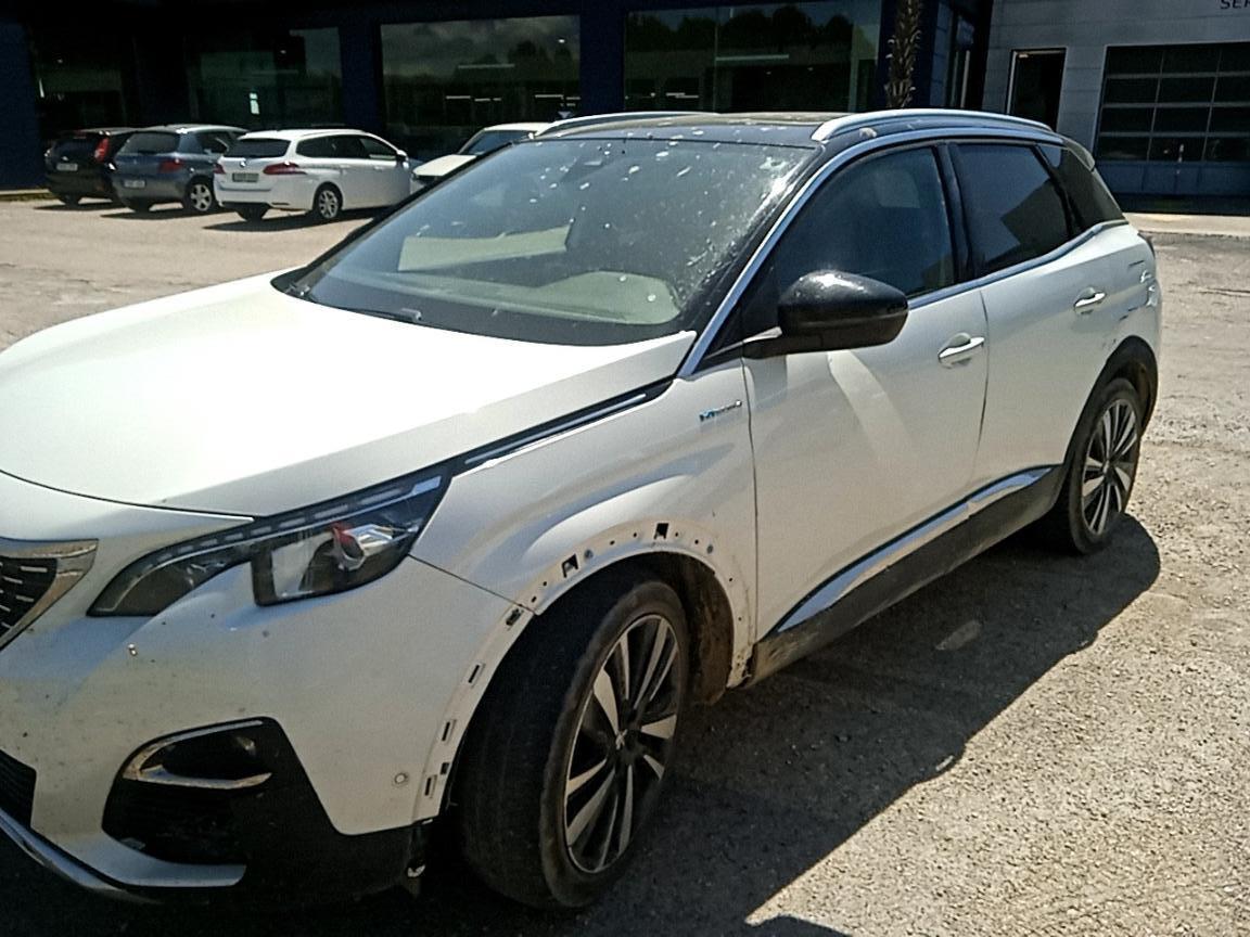 Foto Peugeot 3008 Hybrid 2
