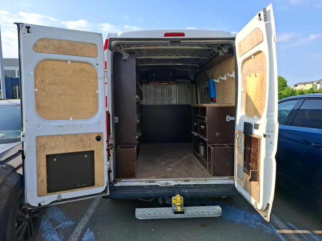 Peugeot BOXER TOLE 335 L2H2 BLUEHDI 120 S&S PREMIUM 2021