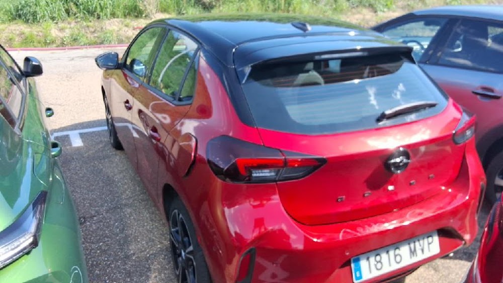 Foto Opel Corsa 11