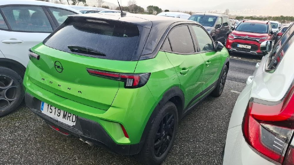 Foto Opel Astra 9