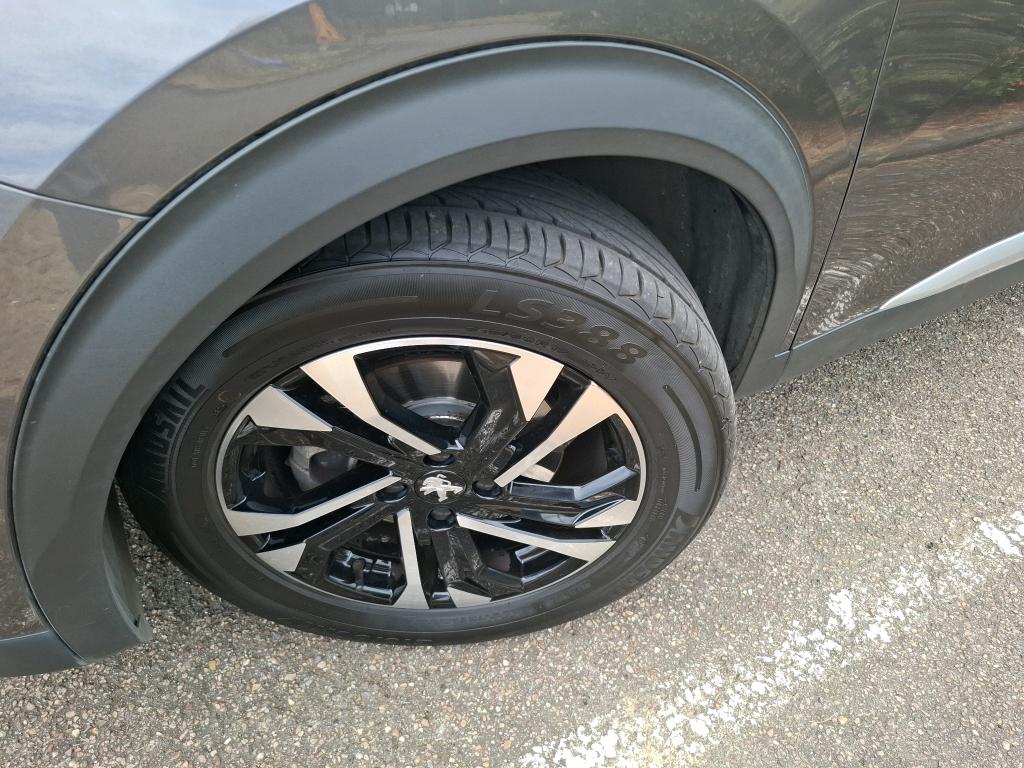 Peugeot 2008 BlueHDi 130 S&S EAT8 Allure 2022