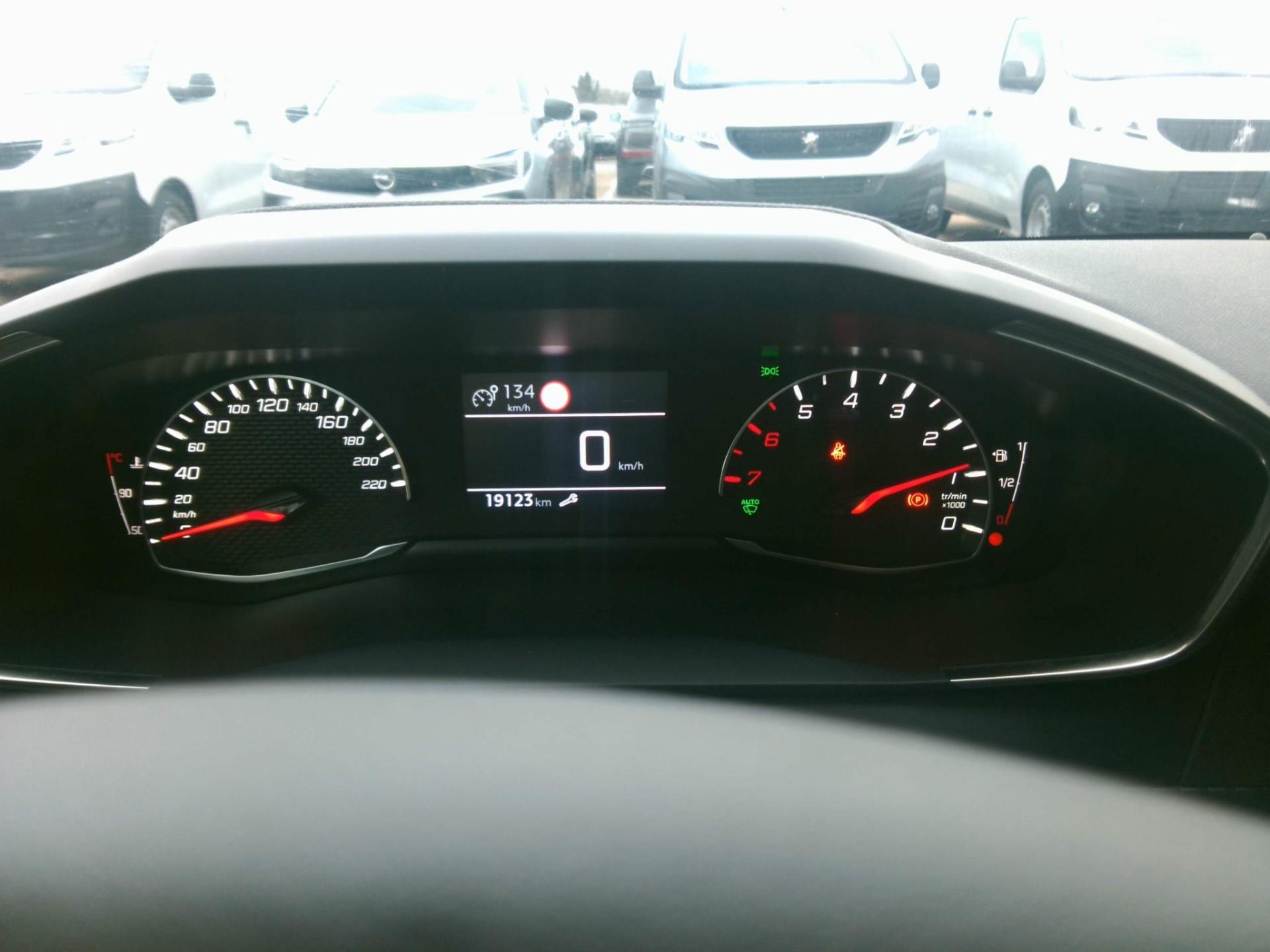 Peugeot 208 PureTech 100 S&S BVM6 Allure 2023