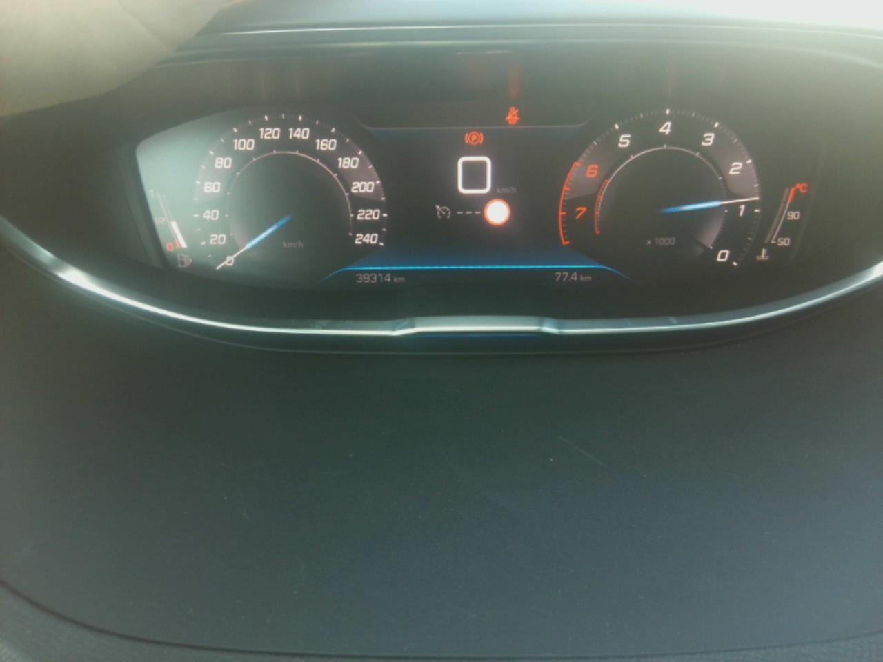 Foto Peugeot 5008 9