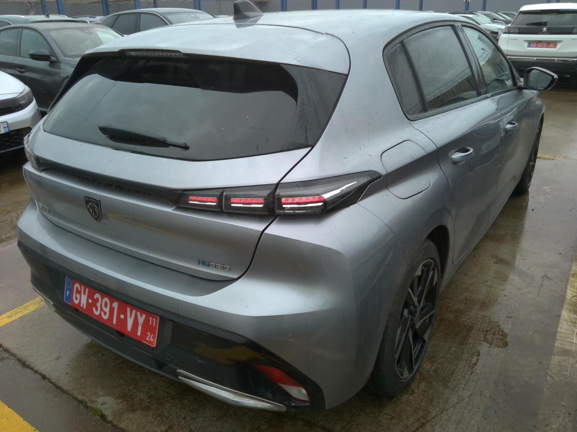 Peugeot 308 PHEV 180 e-EAT8 Allure 2024