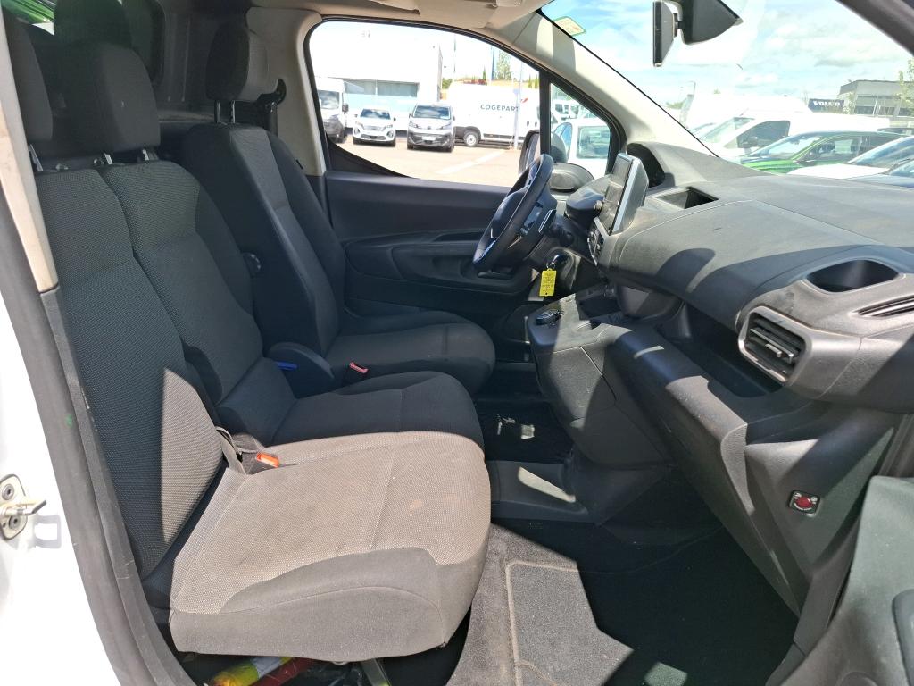 Peugeot PARTNER FOURGON STANDARD 650 KG BLUEHDI 130 S&S EAT8 ASPHALT 2021