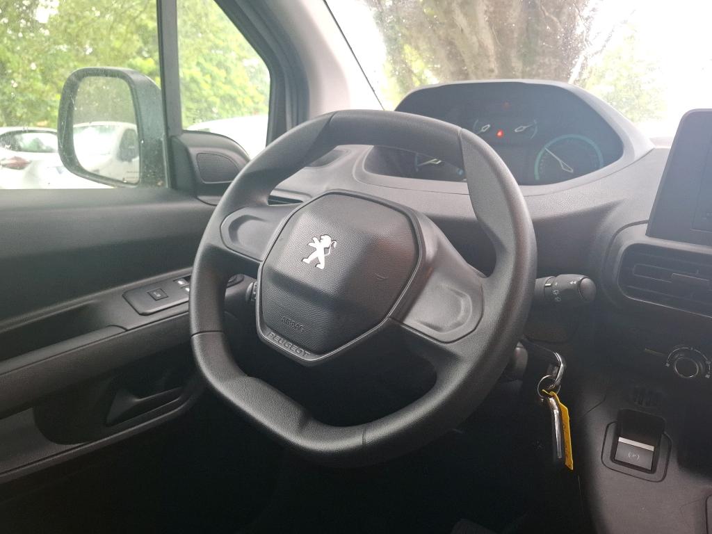 Peugeot E-PARTNER FOURGON XL 750 KG 136 CH BATTERIE 50 KWH 2023