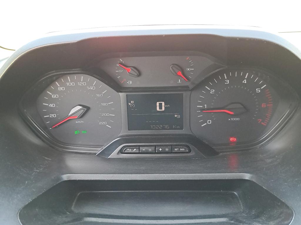 Peugeot PARTNER FOURGON STANDARD 650 KG BLUEHDI 100 S&S BVM5 PREMIUM 2020