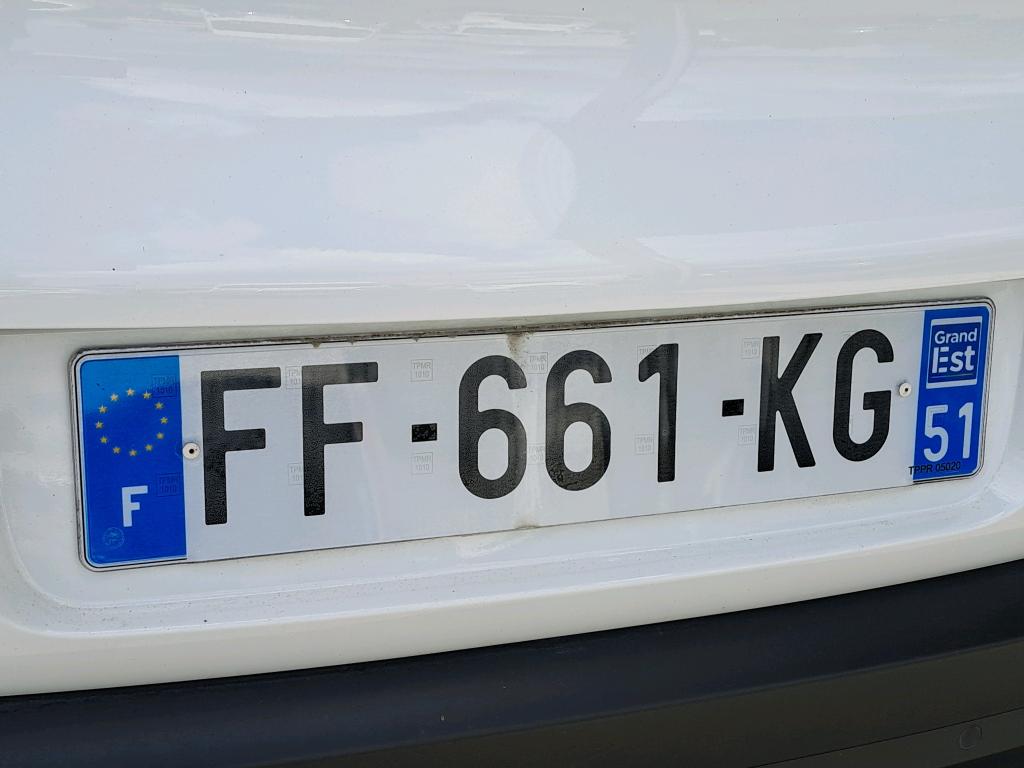 Citroen C3 PureTech 82 S&S BVM5 Shine 2019